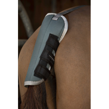 Protetor de cauda Equithème Tyrex 600D reciclado Verde