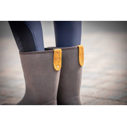 Botas Pénélope Lola Castanho