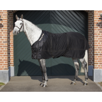 Capa de malha Back On Track Preto