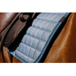 Almofada de sela Equithème Chic Azul Almofada de sela Equithème Chic Azul