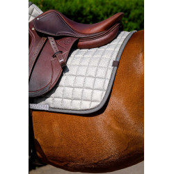 Almofada de sela Equithème Chic Cinza claro Cinzento Almofada de sela Equithème Chic Cinza claro Cinzento
