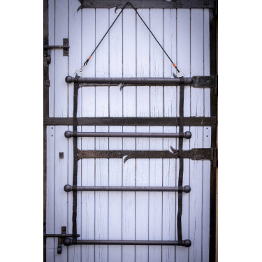 Suporte para mantas de sela Paddock Sports Preto