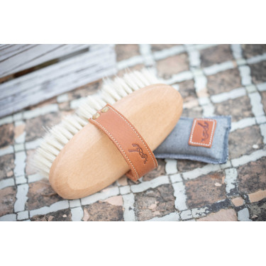 Escova Pénélope Cerdas macias modelo pequeno