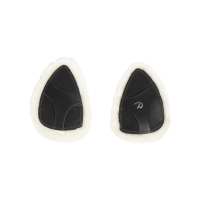 Protetor de peitoral em pele de carneiro vegana Dy'on Preto Protetor de peitoral em pele de carneiro vegana Dy'on Preto