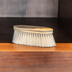 Escova dura Wooden Classic Medium Grooming Deluxe Natural Castanho
