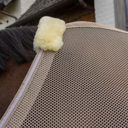 Capa anti-moscas com proteção ventral Comfort Kentucky Bege aos quadrados Capa anti-moscas com proteção ventral Comfort Kentucky Bege aos quadrados