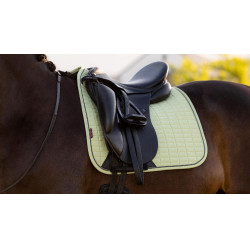 LeMieux Suede Dressage Square Reflective Macaron Verde LeMieux Suede Dressage Square Reflective Macaron Verde