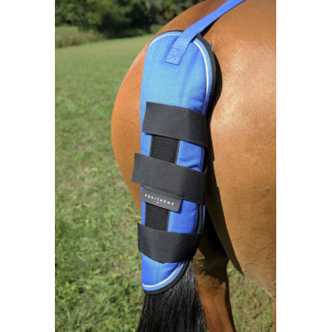 Protetor de cauda Equithème Tyrex 1200D Azul / preto Protetor de cauda Equithème Tyrex 1200D Azul / preto