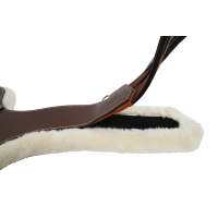 Forro para cilha com bavete Antares em pele de carneiro sintética