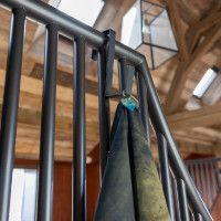 Gancho Porta-cobertores Mat Grooming Deluxe da Kentucky Preto Gancho Porta-cobertores Mat Grooming Deluxe da Kentucky Preto