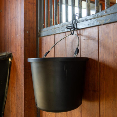 Suporte de balde removível Mat Grooming Deluxe by Kentucky Preto