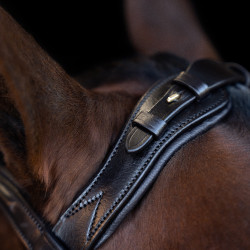 Bridão Imperial Riding com muserola combinada ergonómica baixa Castanho Bridão Imperial Riding com muserola combinada ergonómica baixa Castanho