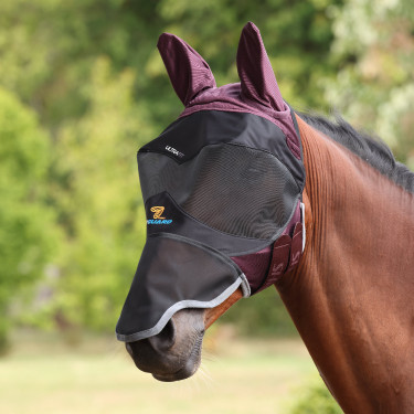 Máscara anti-moscas Shires FlyGuard Pro Deluxe com orelhas e nariz Cereja preta Preto