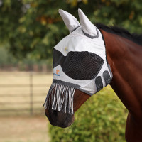 Máscara anti-moscas Shires FlyGuard Pro Sun Shade com orelhas, nariz e franjas Branco
