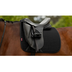 Sapata de dressage LeMieux Square em tecido mesh Air-Tek Preto