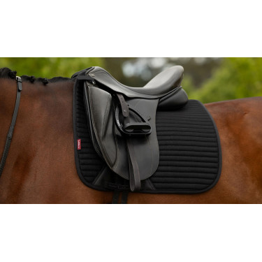 Sapata de dressage LeMieux Square em tecido mesh Air-Tek Preto