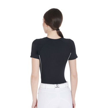 Camiseta técnica de treino feminina corte slim Equestro Preto Camiseta técnica de treino feminina corte slim Equestro Preto