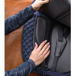 Sela de adestramento Waldhausen couro Comfort Preto