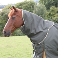 Peça de pescoço de exterior Plus 50 Shires Highlander Verde Peça de pescoço de exterior Plus 50 Shires Highlander Verde