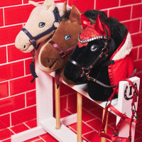 Estábulo Hobby Horse Imperial Riding Free Spirit Natural Castanho