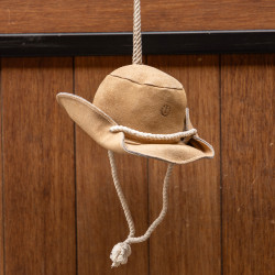 Brinquedo de box Imperial Riding Cowboy hat Castanho