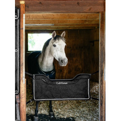 Porta de box curvada LeMieux para estábulos – equitação Porta de box curvada LeMieux para estábulos – equitação