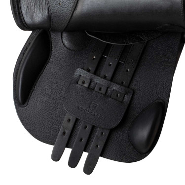 Sela de salto Equestro Evolution Pro Preto