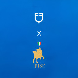 Cortina longa de box Equestro x FISE com logotipo bordado Azul da Savoia