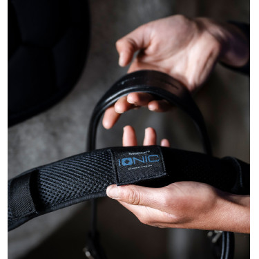 Protetor de nuca Horseware Ionic Therapy Preto