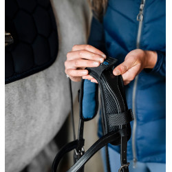 Protetor de nuca Horseware Ionic Therapy Preto