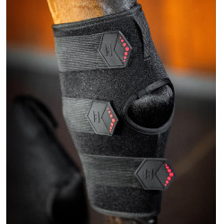 Proteção de curvilhão de terapia Horseware com luz LED vermelha Preto / preto Proteção de curvilhão de terapia Horseware com luz LED vermelha Preto / preto