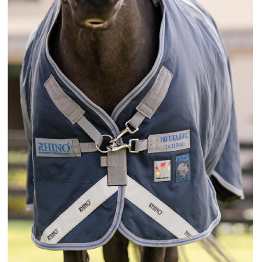 Capa Horseware Rhino Poney Turnout 250g VL Preto / cinza titânio / azul clássico Capa Horseware Rhino Poney Turnout 250g VL Preto / cinza titânio / azul clássico