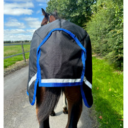 Manta de Equitação Potro 900D 200g Impermeável Horseware