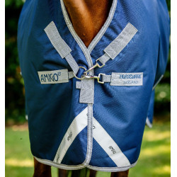 Cobertura Horseware High Neck Amigo® Bravo 12 Original 250g 1200D Marinho / cinza titânio / prata Azul-marinho Cobertura Horseware High Neck Amigo® Bravo 12 Original 250g 1200D Marinho / cinza titânio / prata Azul-marinho