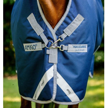 Cobertura Horseware High Neck Amigo® Bravo 12 Original 250g 1200D Marinho / cinza titânio / prata Azul-marinho Cobertura Horseware High Neck Amigo® Bravo 12 Original 250g 1200D Marinho / cinza titânio / prata Azul-marinho