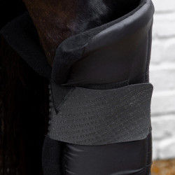 Proteções de estábulo traseiras Kentucky PROtect – equitação Proteções de estábulo traseiras Kentucky PROtect – equitação