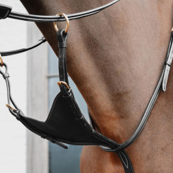 Martingal Completo em Couro Macio Dy'on D Collection Preto Martingal Completo em Couro Macio Dy'on D Collection Preto