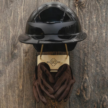 Suporte de Capacete com Gancho de Aço Grooming Deluxe by Kentucky Ouro Suporte de Capacete com Gancho de Aço Grooming Deluxe by Kentucky Ouro