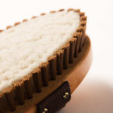 Escova macia com cerdas suaves Grooming Deluxe by Kentucky Castanho Escova macia com cerdas suaves Grooming Deluxe by Kentucky Castanho