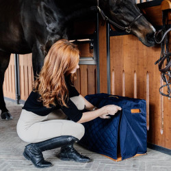 Capa protetora para caixa de limpeza equestre