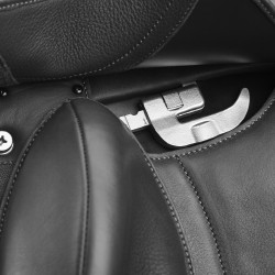 Sela Bates Artiste Hart Preto Sela Bates Artiste Hart Preto