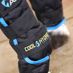 Guetes de hidroterapia para cavalos Shires ARMA Cool Guetes de hidroterapia para cavalos Shires ARMA Cool