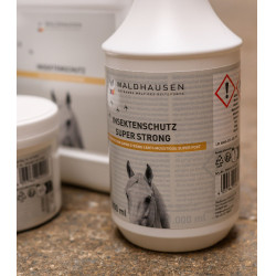 Repelente para cavalos Waldhausen Super Strong 1L