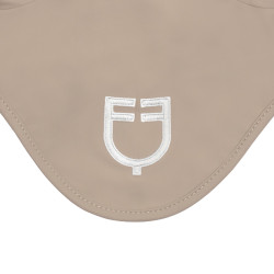 Touca em tecido técnico com logotipo em contraste Equestro Touca em tecido técnico com logotipo em contraste Equestro