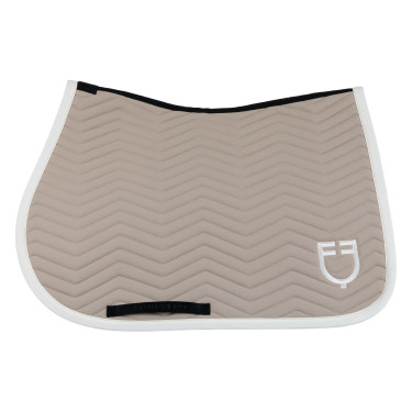 Sela de salto com acolchoado em ondas Equestro Calçada / branco antigo