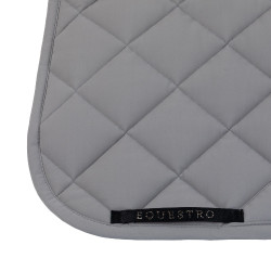 Almofada de sela de dressage Equestro com logótipo em strass Cinza gelo / cinza gelo Almofada de sela de dressage Equestro com logótipo em strass Cinza gelo / cinza gelo
