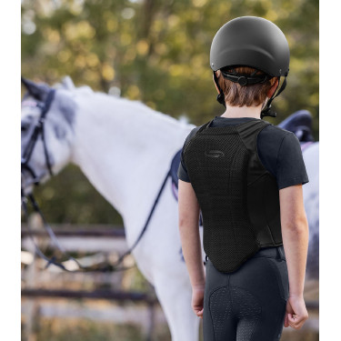 Proteção dorsal Swing P24 Pro infantil Preto