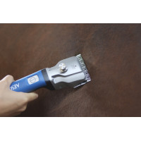 Máquina de tosquiar Aesculap Bonum sem fio para cavalos Rosa Máquina de tosquiar Aesculap Bonum sem fio para cavalos Rosa