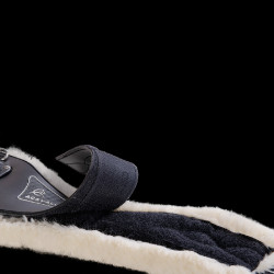 Cilha Anatômica Acavallo Gel & PVC Forro de Lã Removível Preto