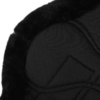 Guarnições fechadas de lã LeMieux Edge Mesh Preto Guarnições fechadas de lã LeMieux Edge Mesh Preto